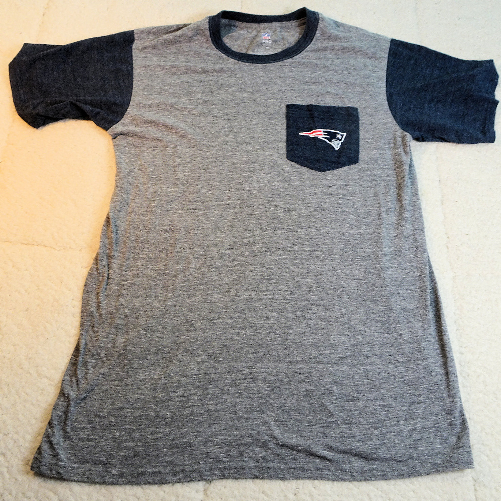NFL New England Patriots Gray/Blue T-Shirt Medium